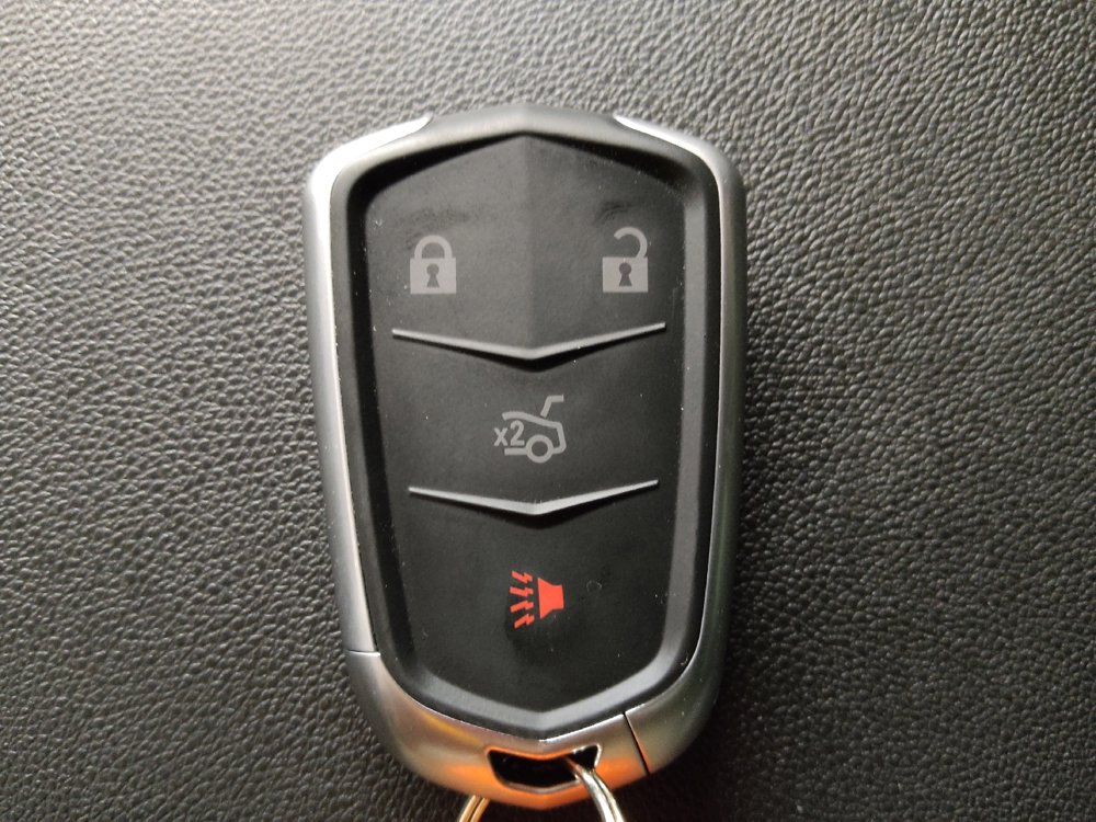 Used 2019 Chevrolet Equinox LT w/ Driver Convenience Package AWD/4WD image 32
