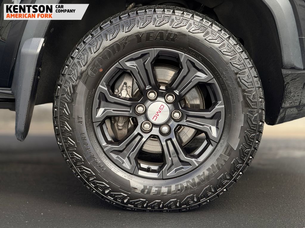 Used 2024 GMC Canyon Elevation w/ Convenience Package image 17