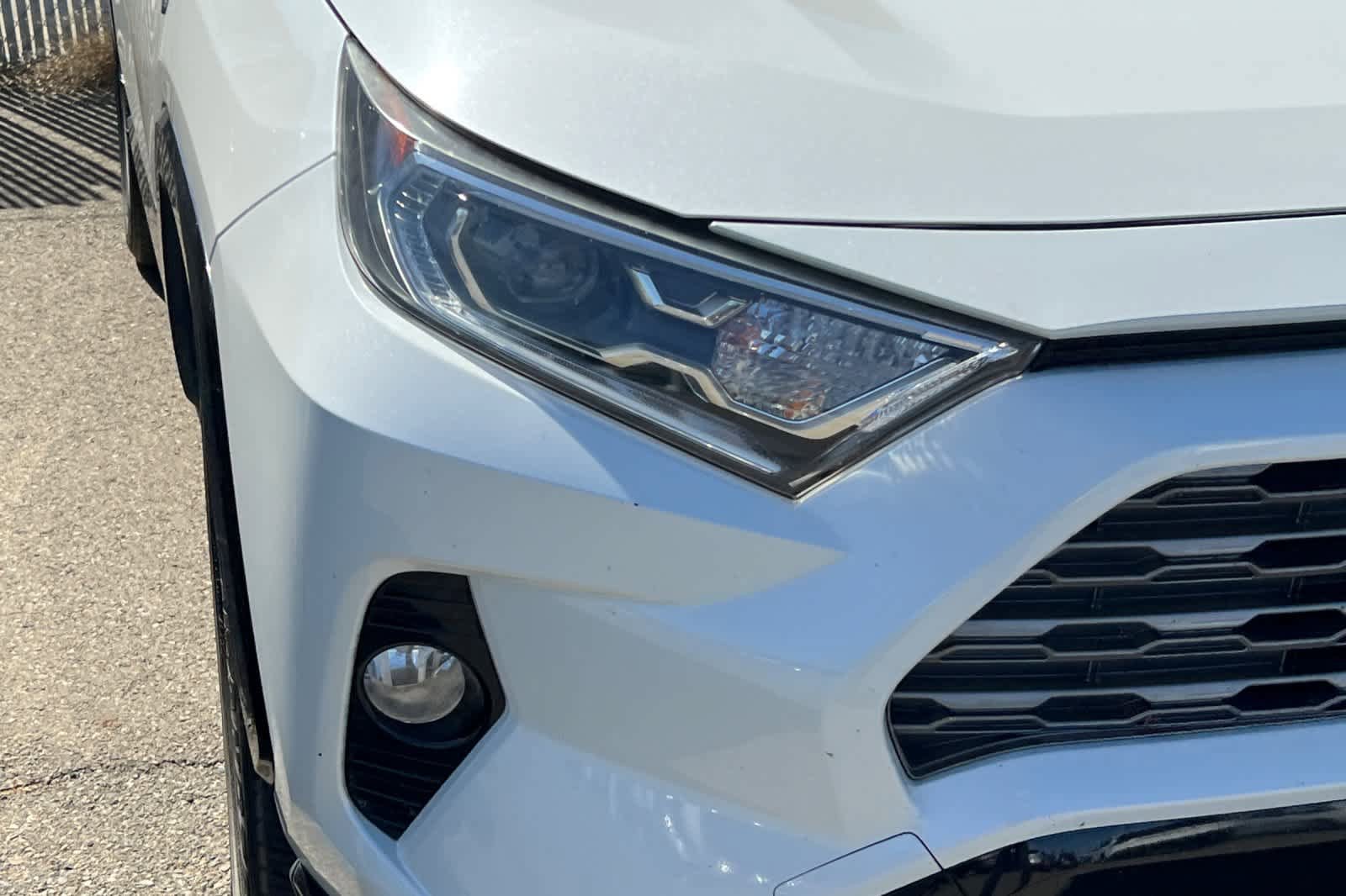 Used 2019 Toyota RAV4 XSE w/ Carpet Mat Package AWD/4WD image 14