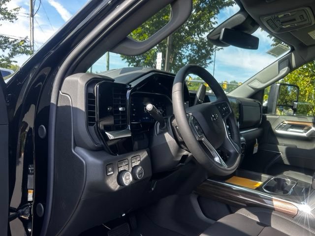 New 2026 Chevrolet Silverado 3500 LT w/ Trail Boss Package AWD/4WD image 11