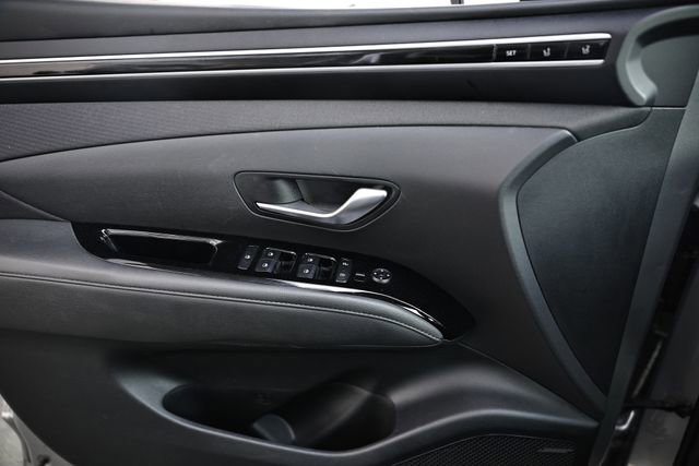 Used 2022 Hyundai Tucson Limited image 14