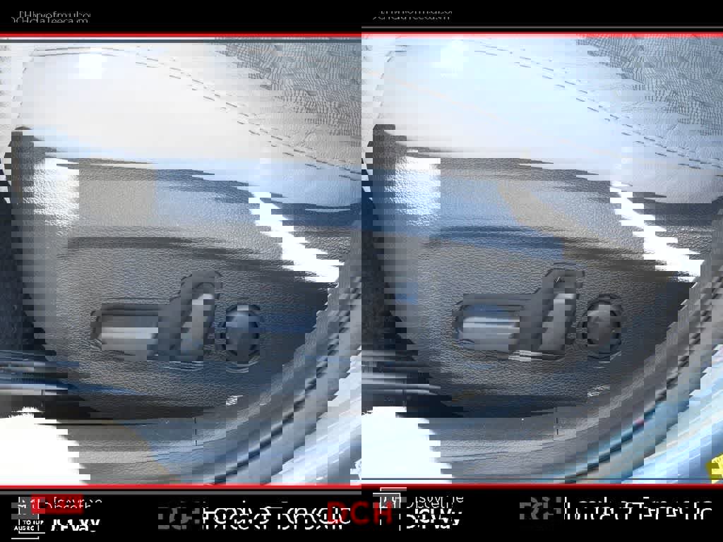 Used 2016 Hyundai Sonata Sport w/ Option Group 1V image 18