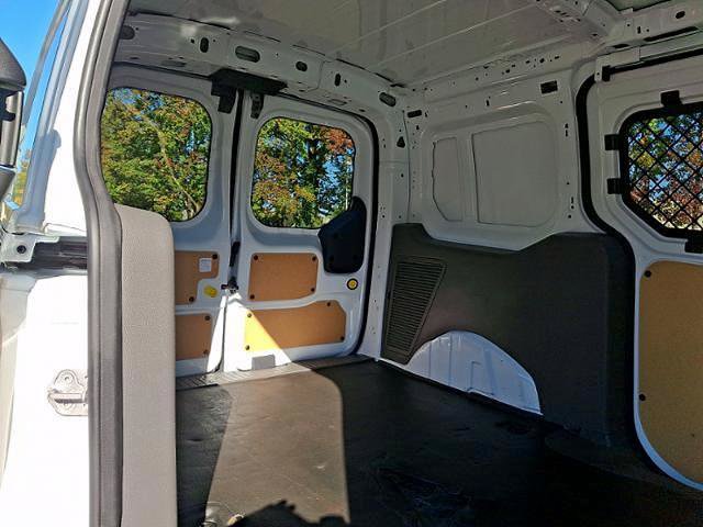 Certified 2022 Ford Transit Connect XL FWD image 12