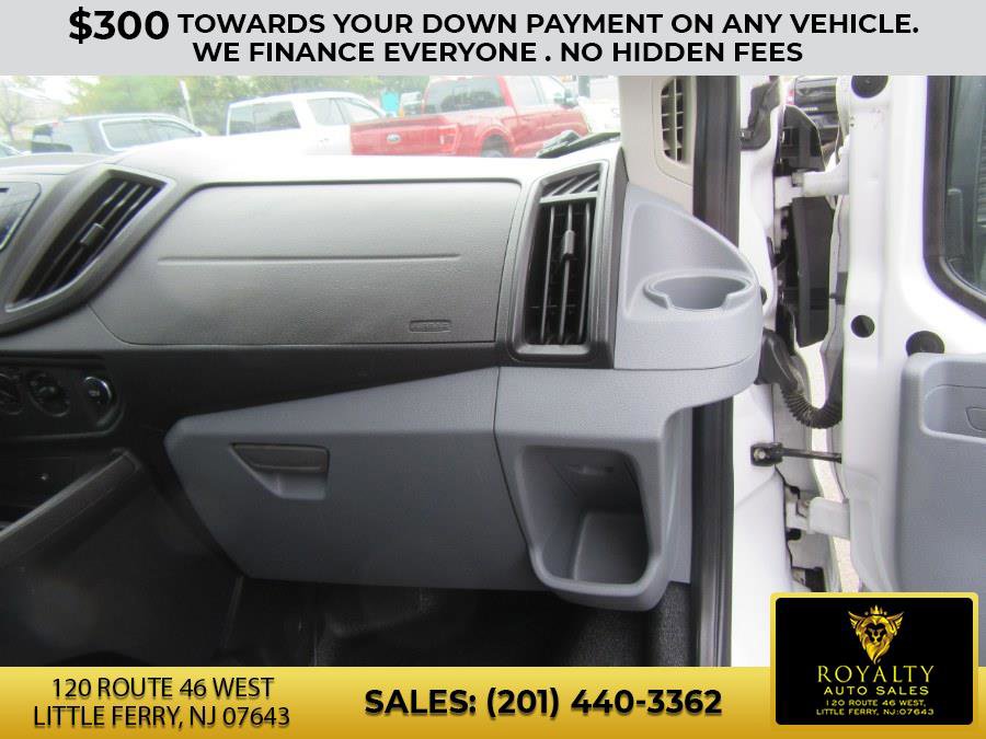 Used 2018 Ford Transit 250 130 Low Roof image 38