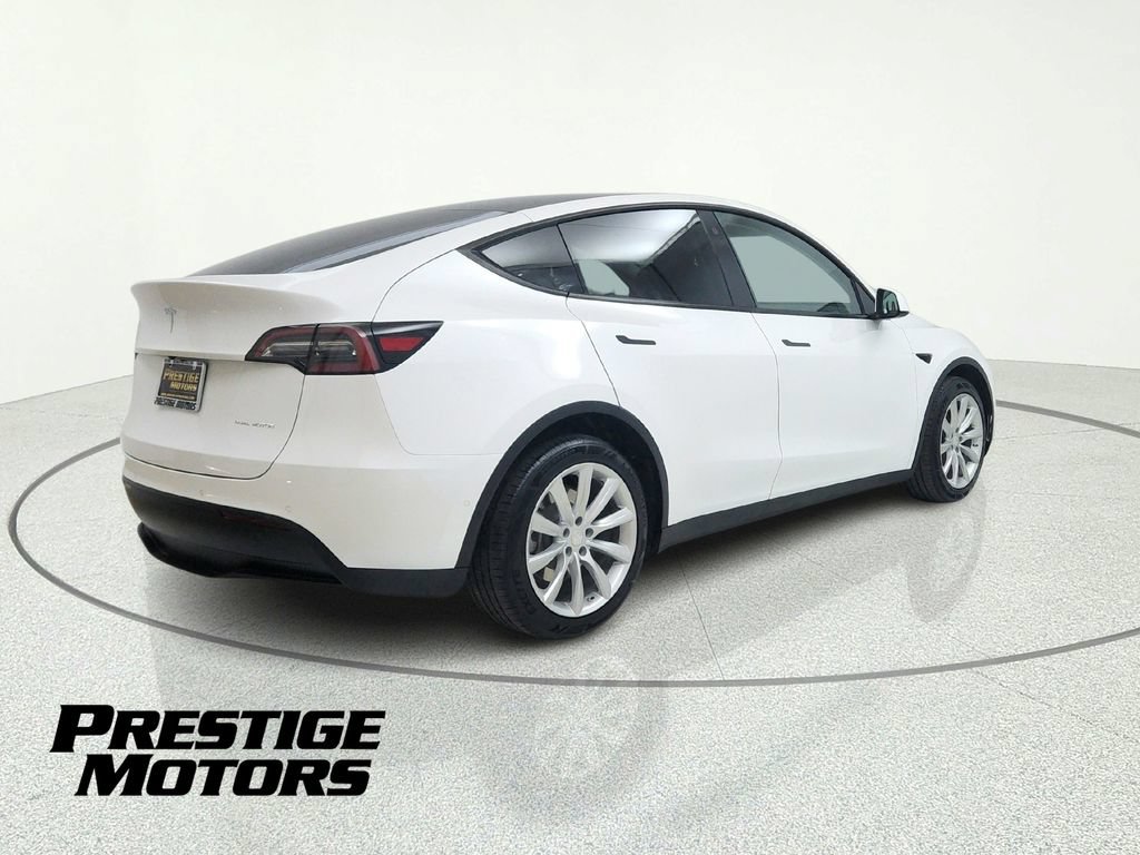 Used 2021 Tesla Model Y Long Range AWD/4WD image 6