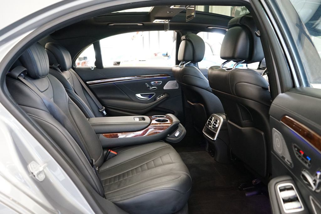 Used 2015 Mercedes-Benz S 550 4MATIC Sedan image 13