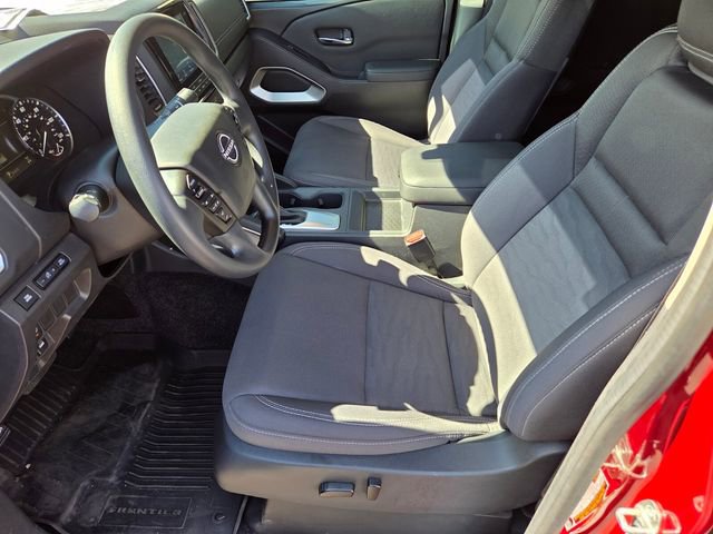 Used 2022 Nissan Frontier SV w/ Technology Package image 9