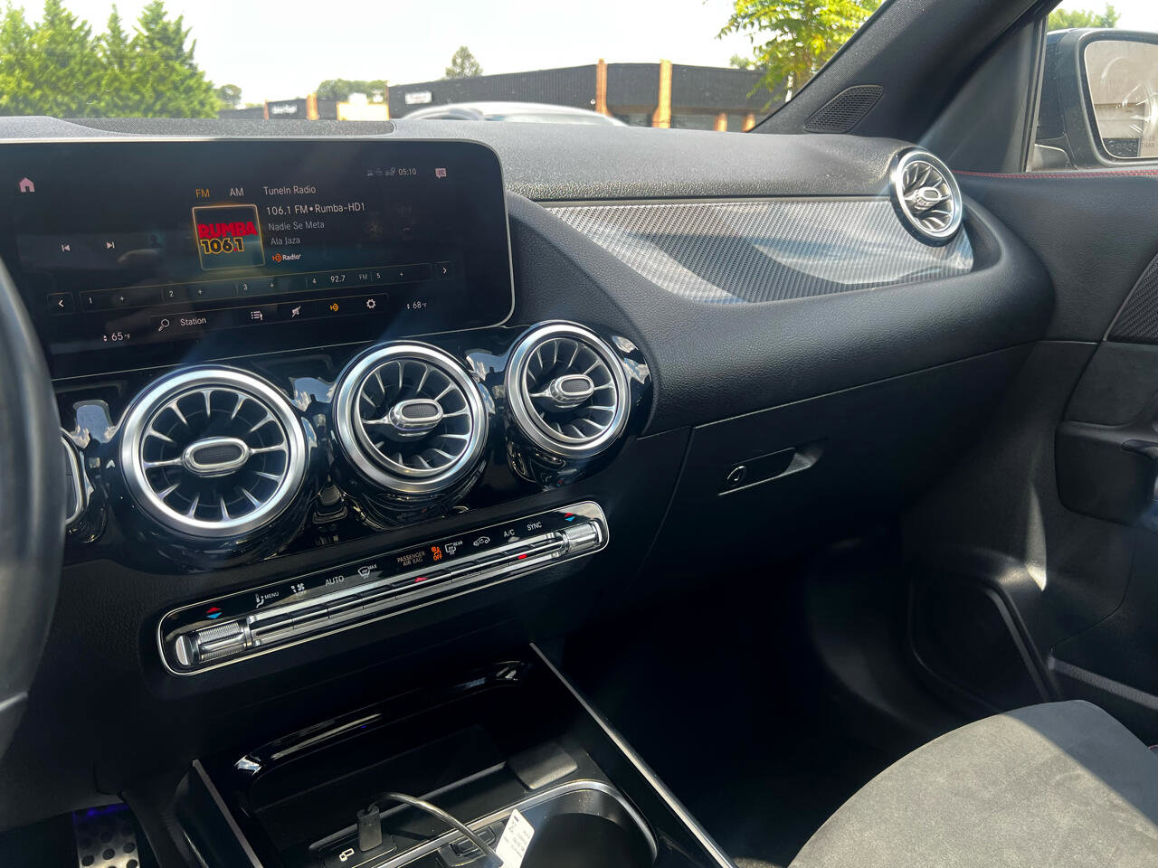 Used 2021 Mercedes-Benz GLA 250 4MATIC image 13