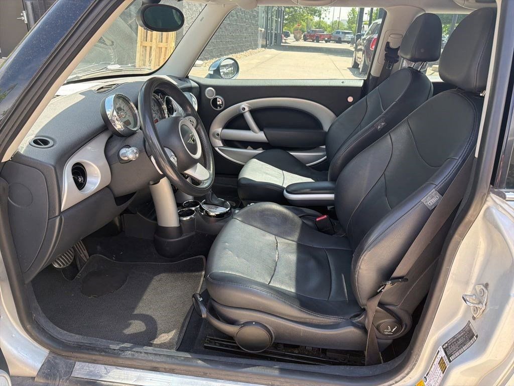 Used 2006 MINI Cooper S FWD image 10