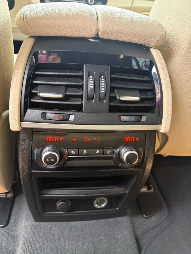 Used 2018 BMW X5 sDrive35i RWD image 25