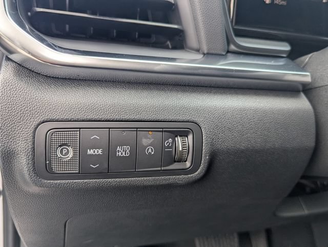 New 2027 GMC Terrain Elevation w/ Elevation Premium Package FWD image 13