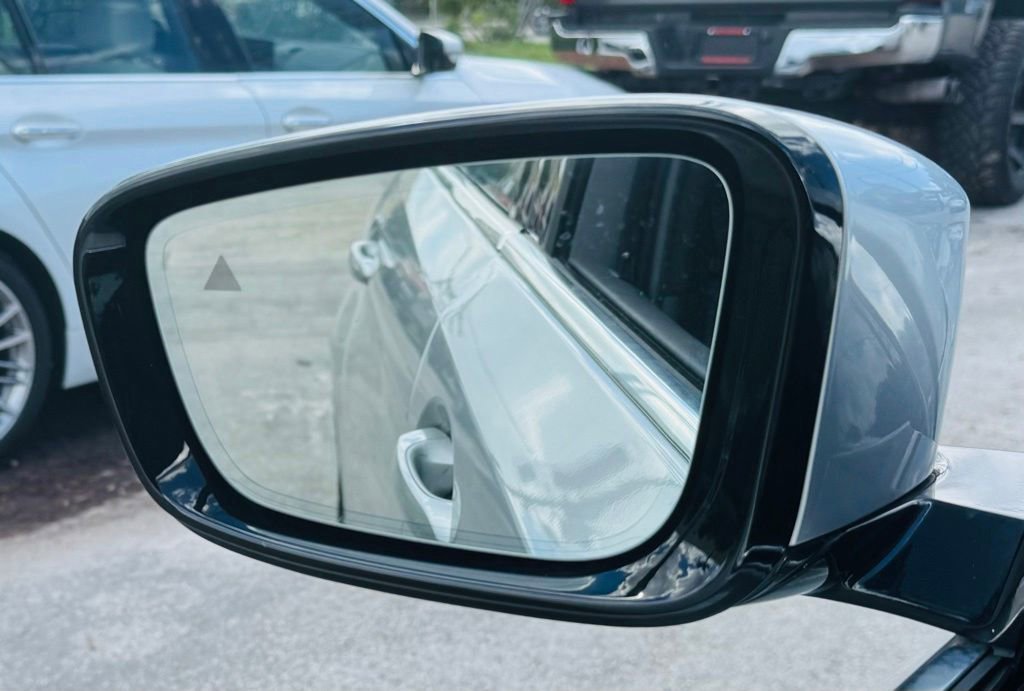 Used 2019 BMW 530i RWD image 14