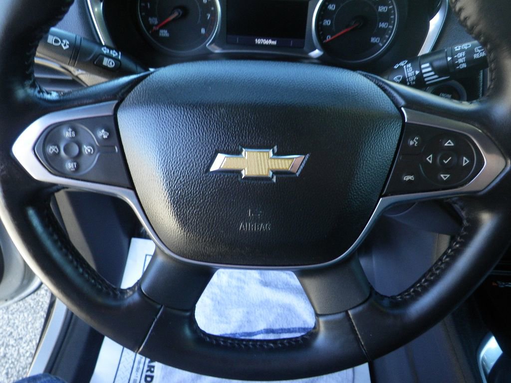 Used 2022 Chevrolet Traverse LT w/ LPO, Cargo Package image 16