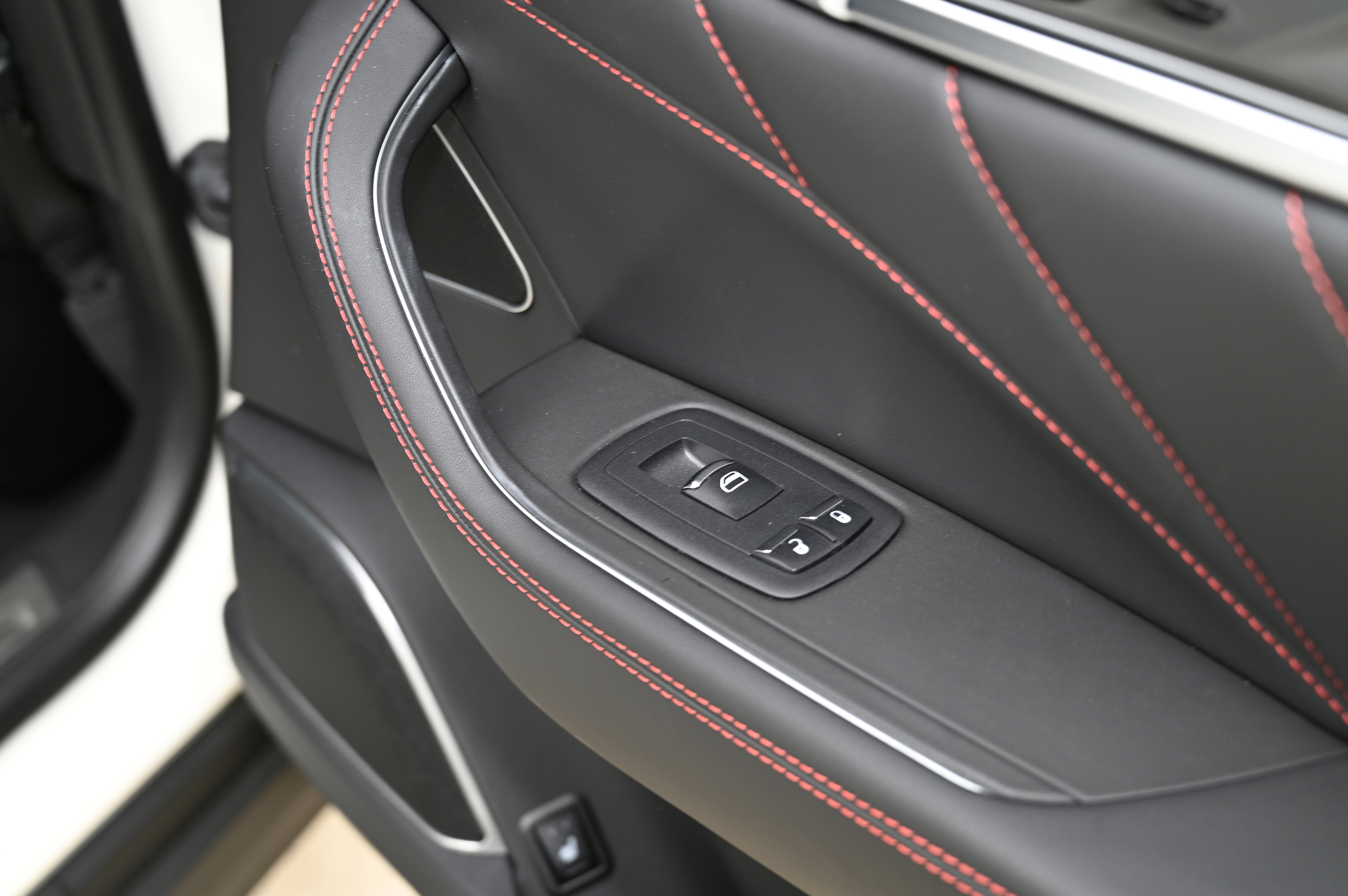 New 2024 Maserati Levante Modena Ultima image 43