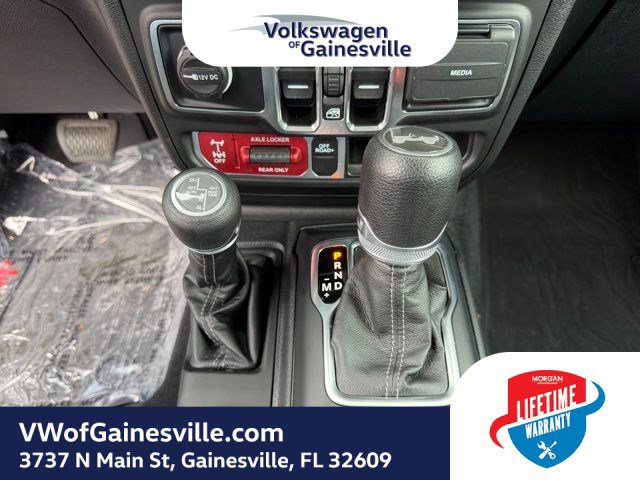 Used 2024 Jeep Wrangler Willys image 27