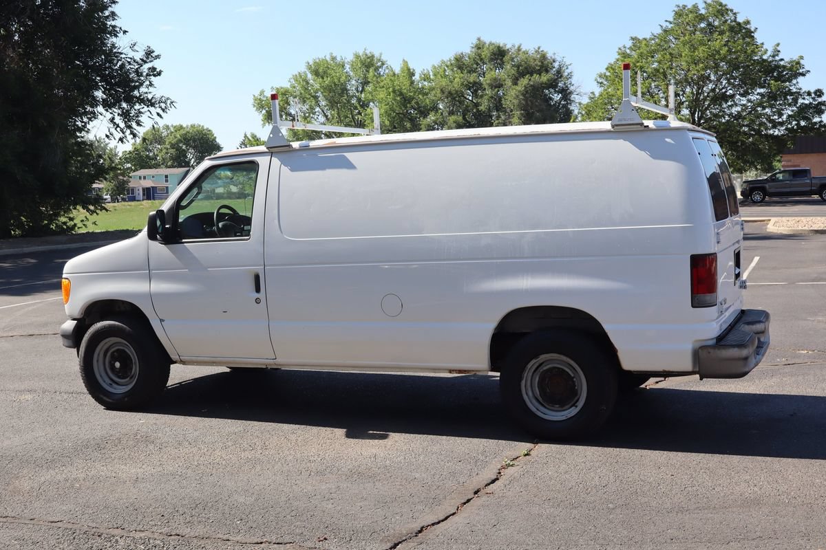 Used 2006 Ford E-250 and Econoline 250 RWD image 8
