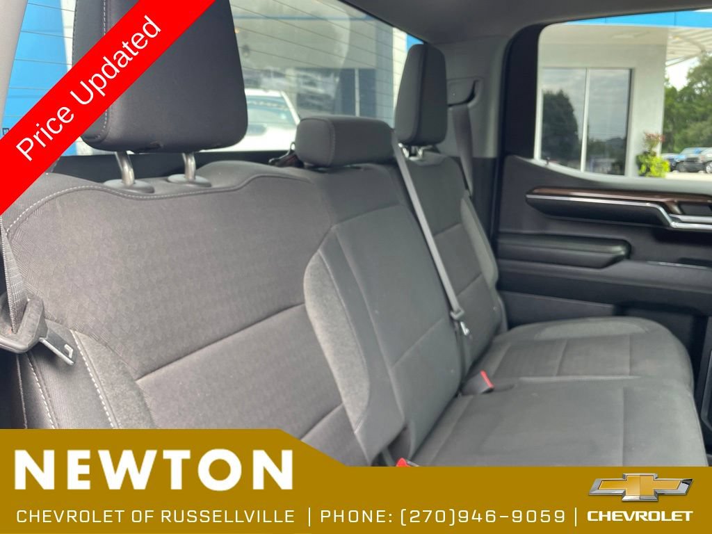 Used 2024 Chevrolet Silverado 1500 LT AWD/4WD image 27