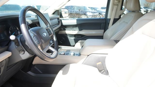 Used 2024 Ford Expedition Limited image 21