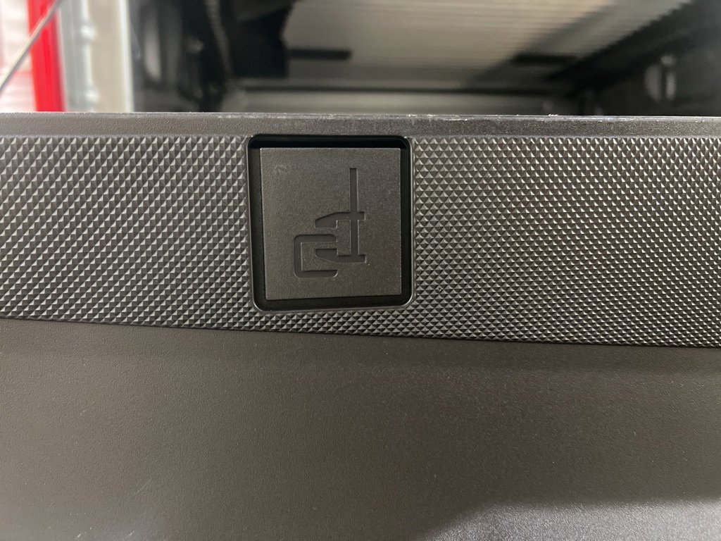 Certified 2023 Ford F150 Lariat w/ Equipment Group 502A High image 42