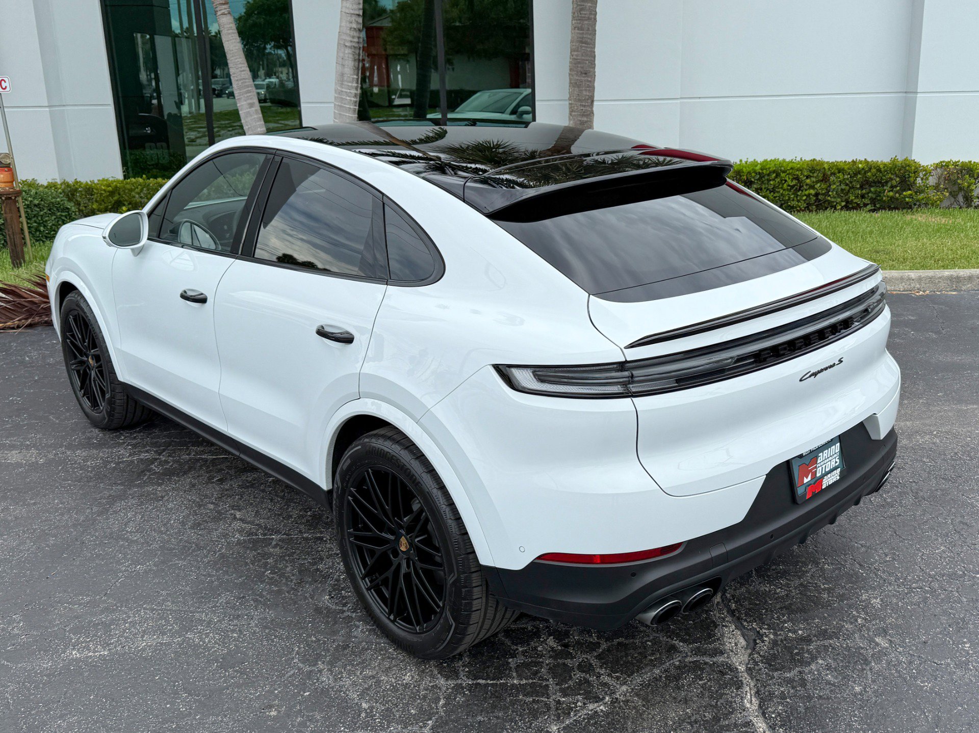 Used 2024 Porsche Cayenne S image 15