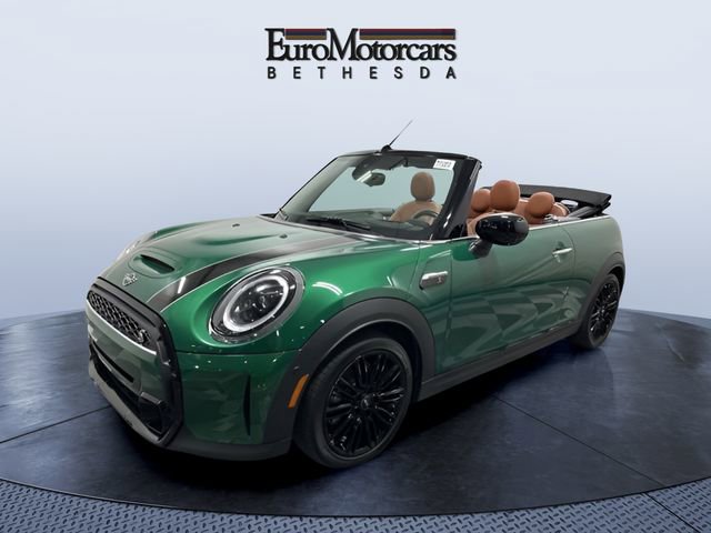Used 2023 MINI Cooper S w/ Driver Assistance Package FWD image 1