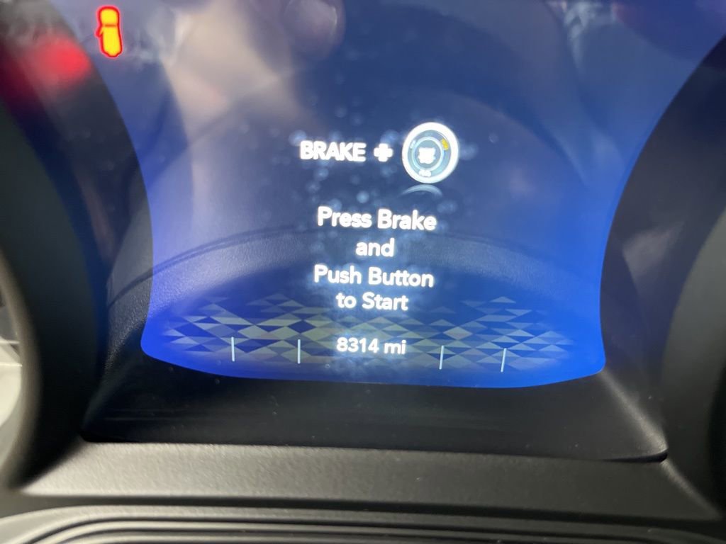 Used 2025 Jeep Wrangler Unlimited Sahara w/ Safety Group AWD/4WD image 13