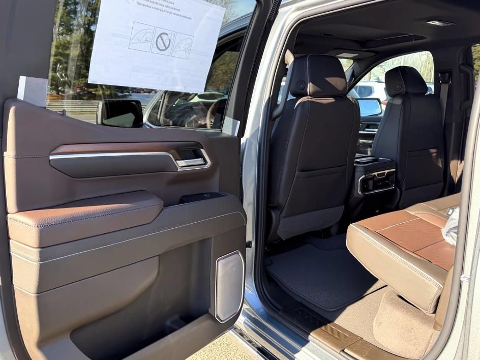 New 2026 GMC Sierra 1500 Denali AWD/4WD image 11