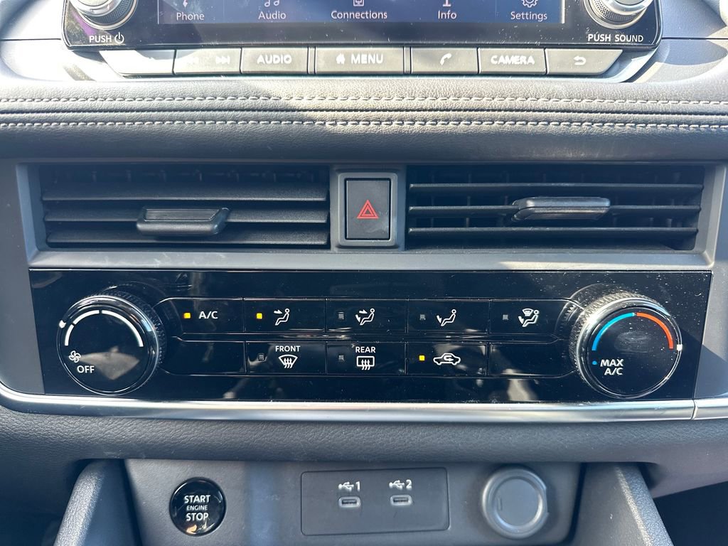 Used 2025 Nissan Rogue S FWD image 23