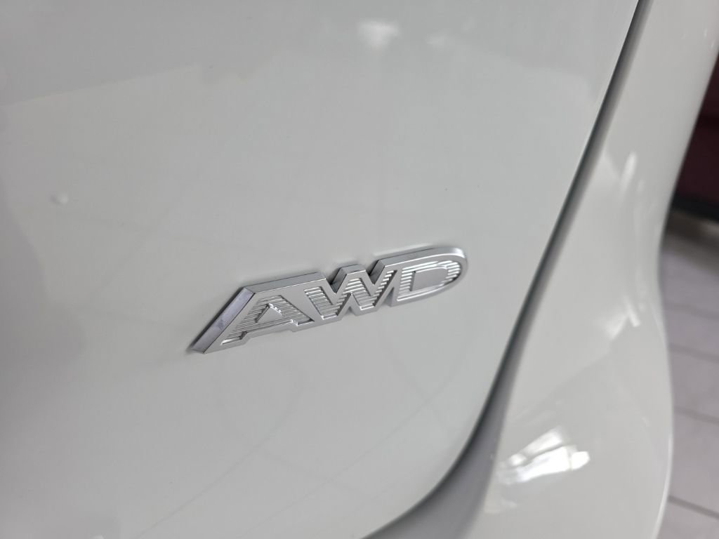 New 2026 Chrysler Pacifica Pinnacle w/ Trailer Tow Group image 10