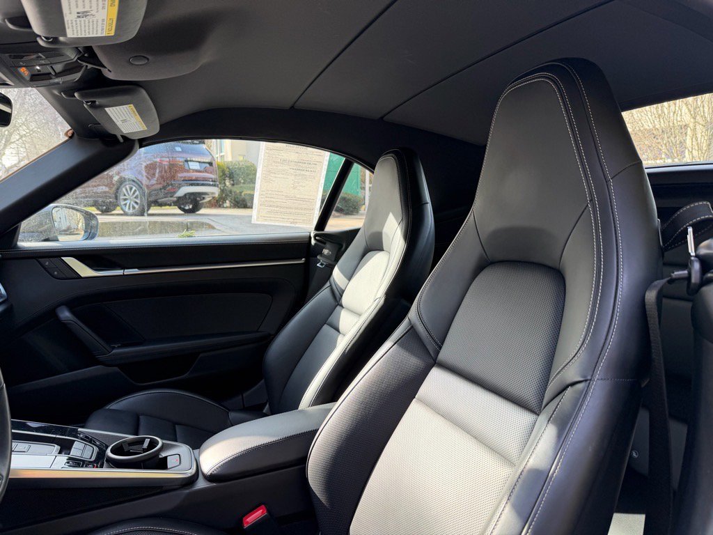 Used 2023 Porsche 911 Carrera 4S image 5