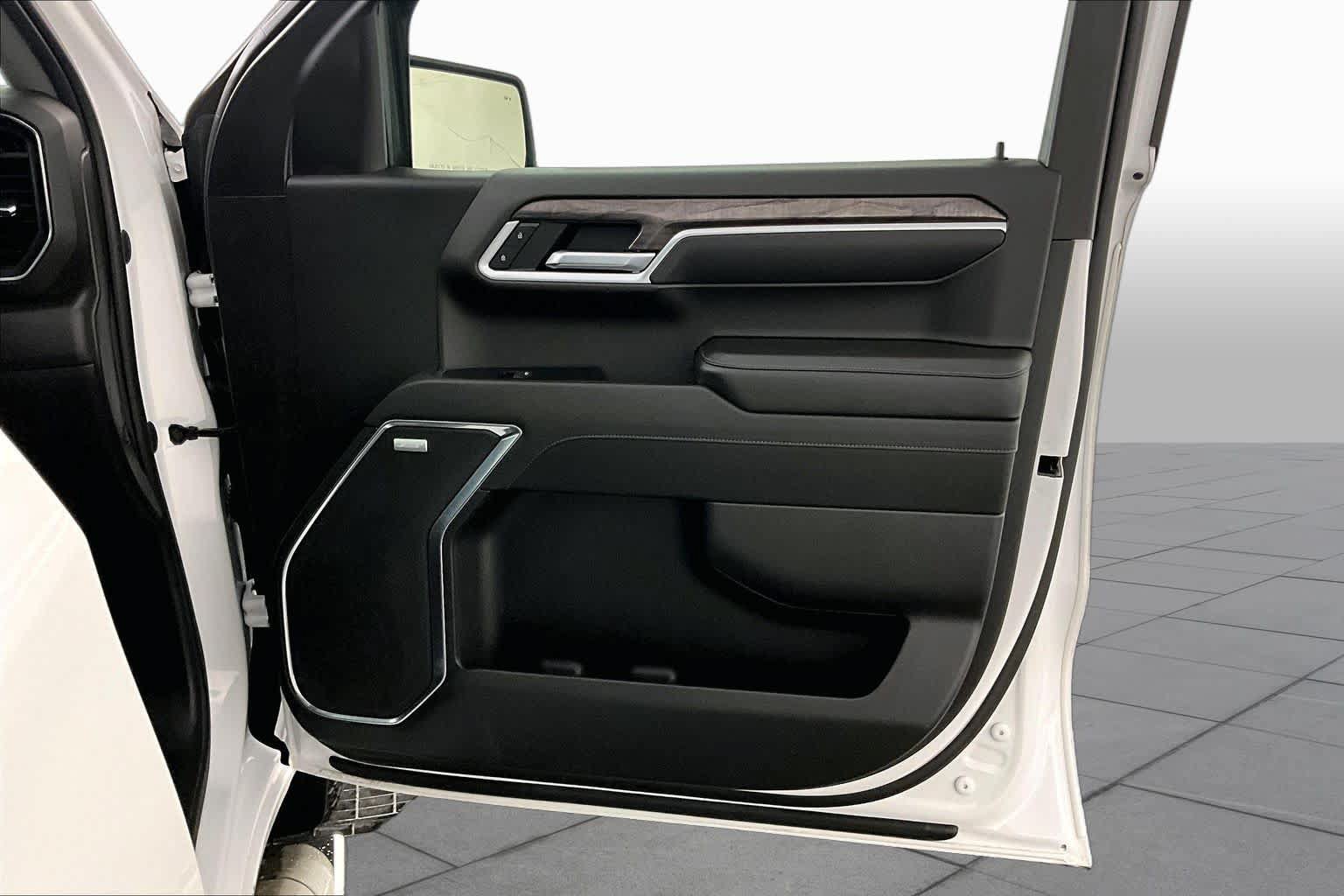Used 2022 Chevrolet Silverado 1500 LTZ w/ LTZ Premium Texas Edition RWD image 41