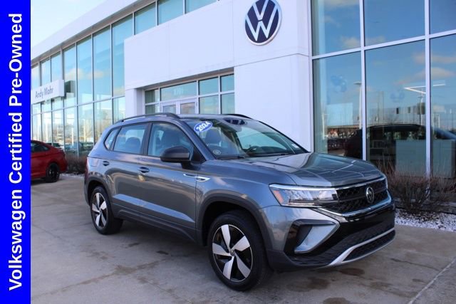 Used 2024 Volkswagen Taos S image 1