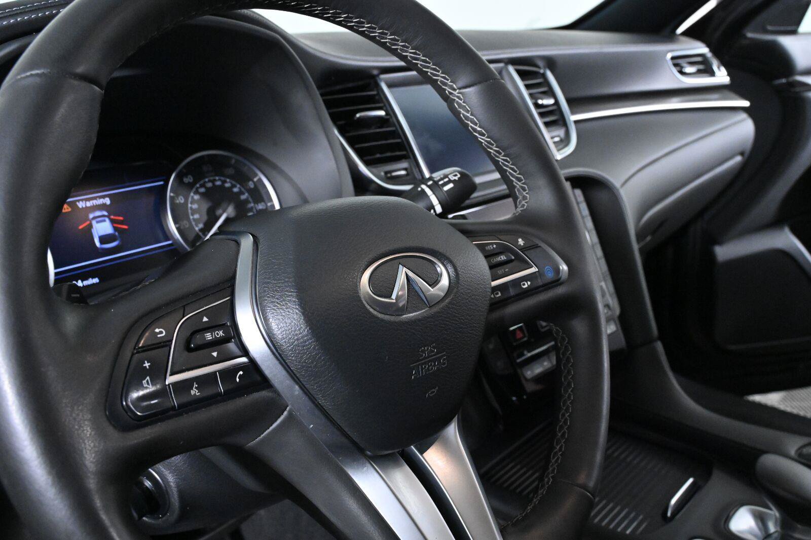 Used 2023 INFINITI QX55 Essential AWD/4WD image 15