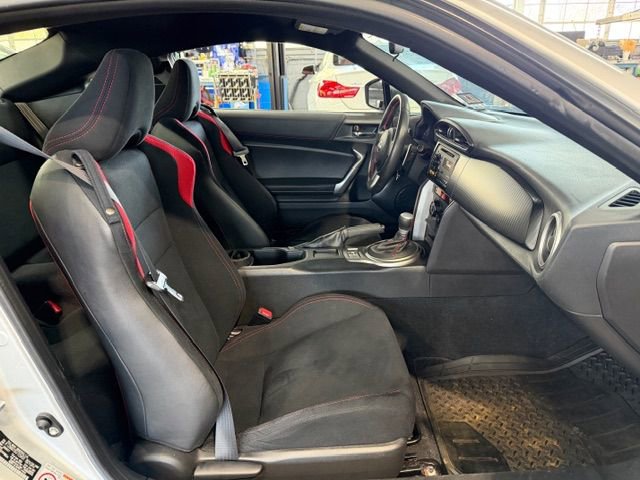 Used 2013 Scion FR-S RWD image 6