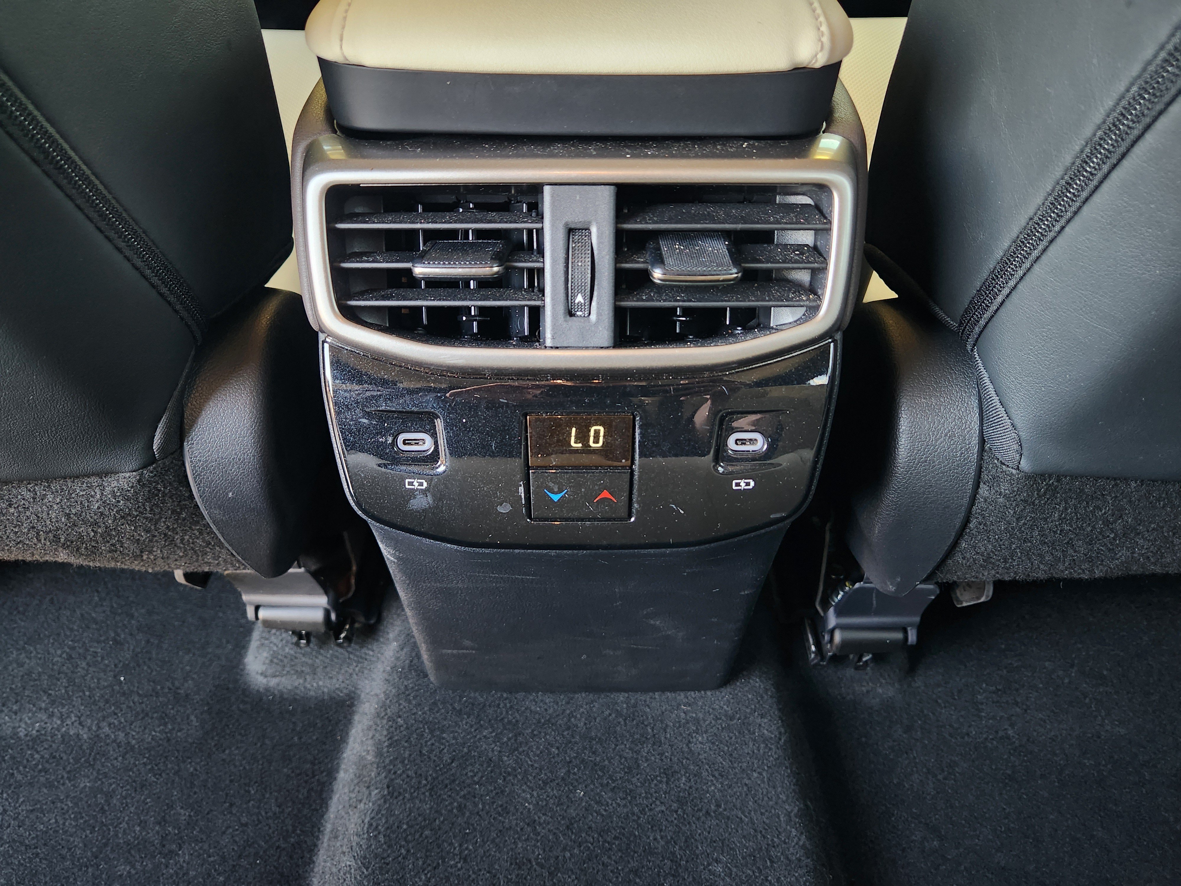 Used 2024 Lexus RX 350 FWD w/ Technology Package image 30