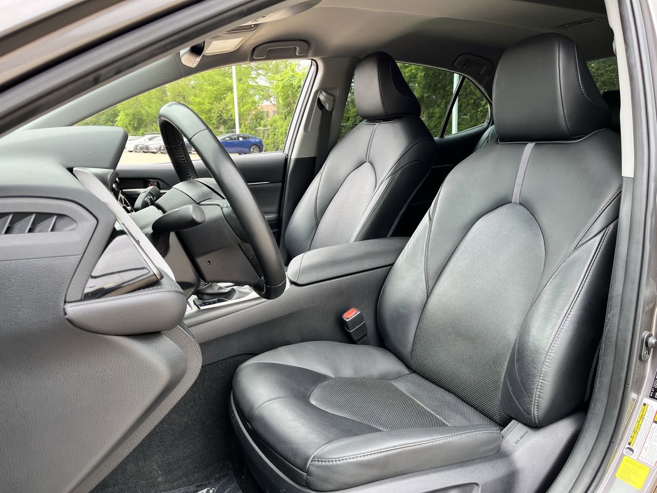 Used 2024 Toyota Camry XLE FWD image 22