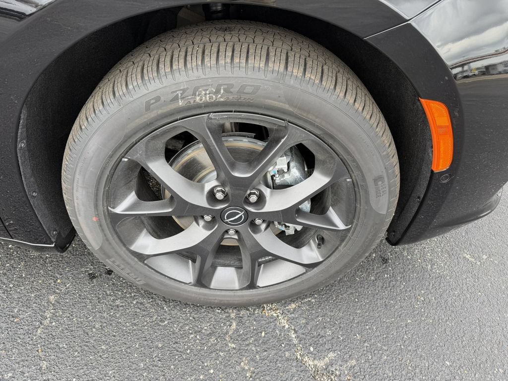New 2026 Chrysler Pacifica Select w/ S Appearance Package FWD image 4