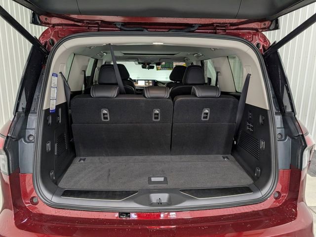 Used 2025 INFINITI QX80 Sensory image 26