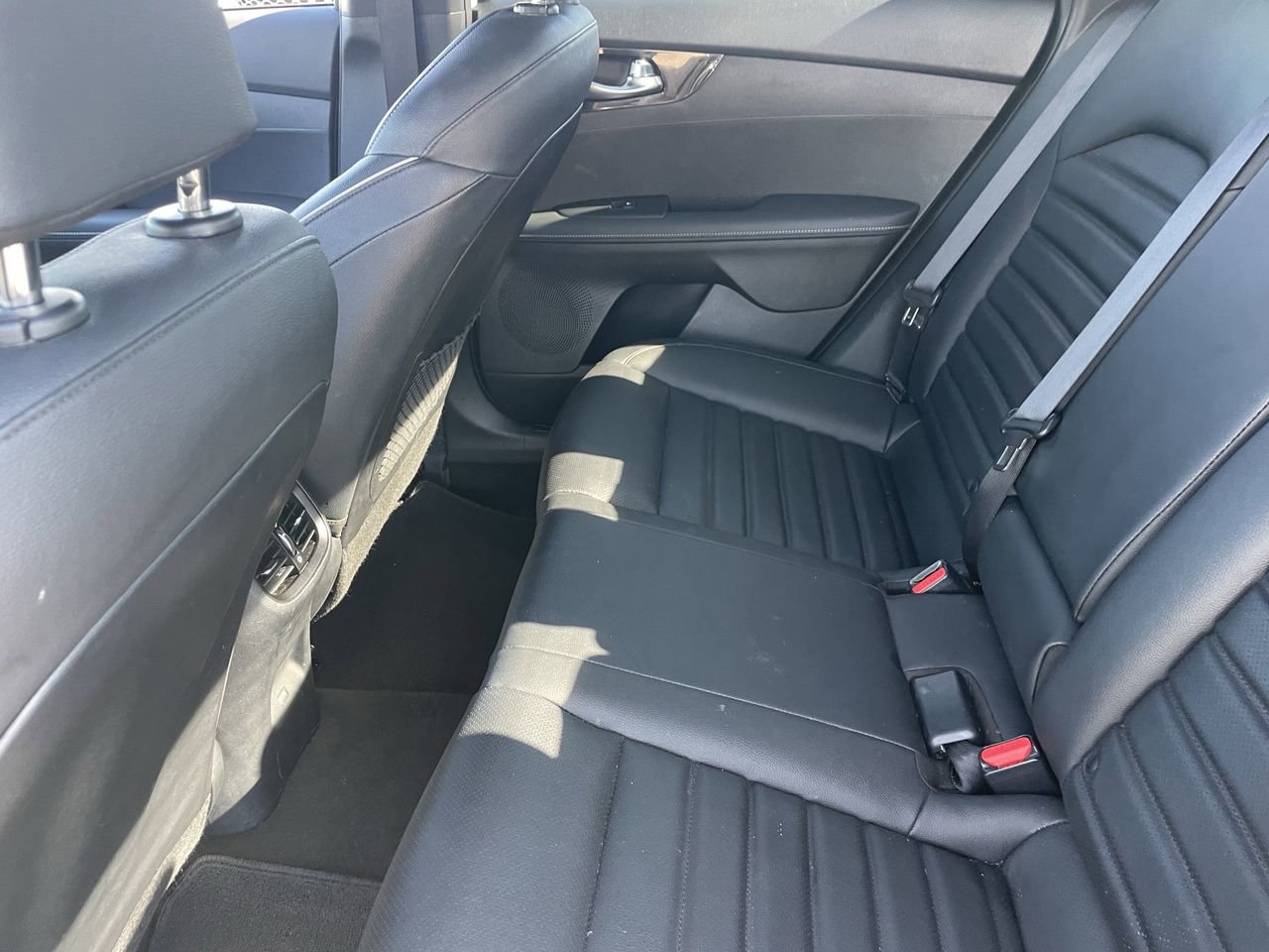 Used 2024 Kia Forte GT-Line w/ GT-Line Premium Package image 13