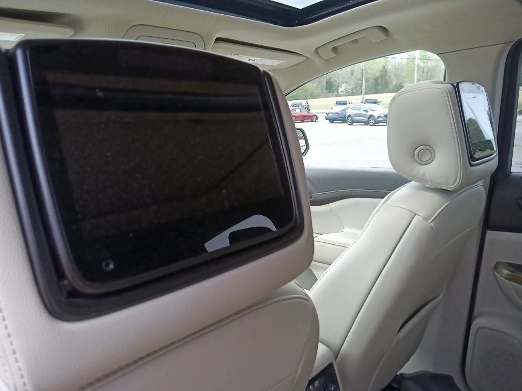 Used 2019 GMC Acadia Denali w/ Technology Package image 32