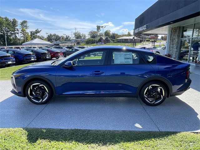 New 2025 Kia K4 EX image 13