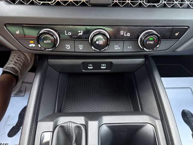 Used 2025 Honda Accord SE image 18
