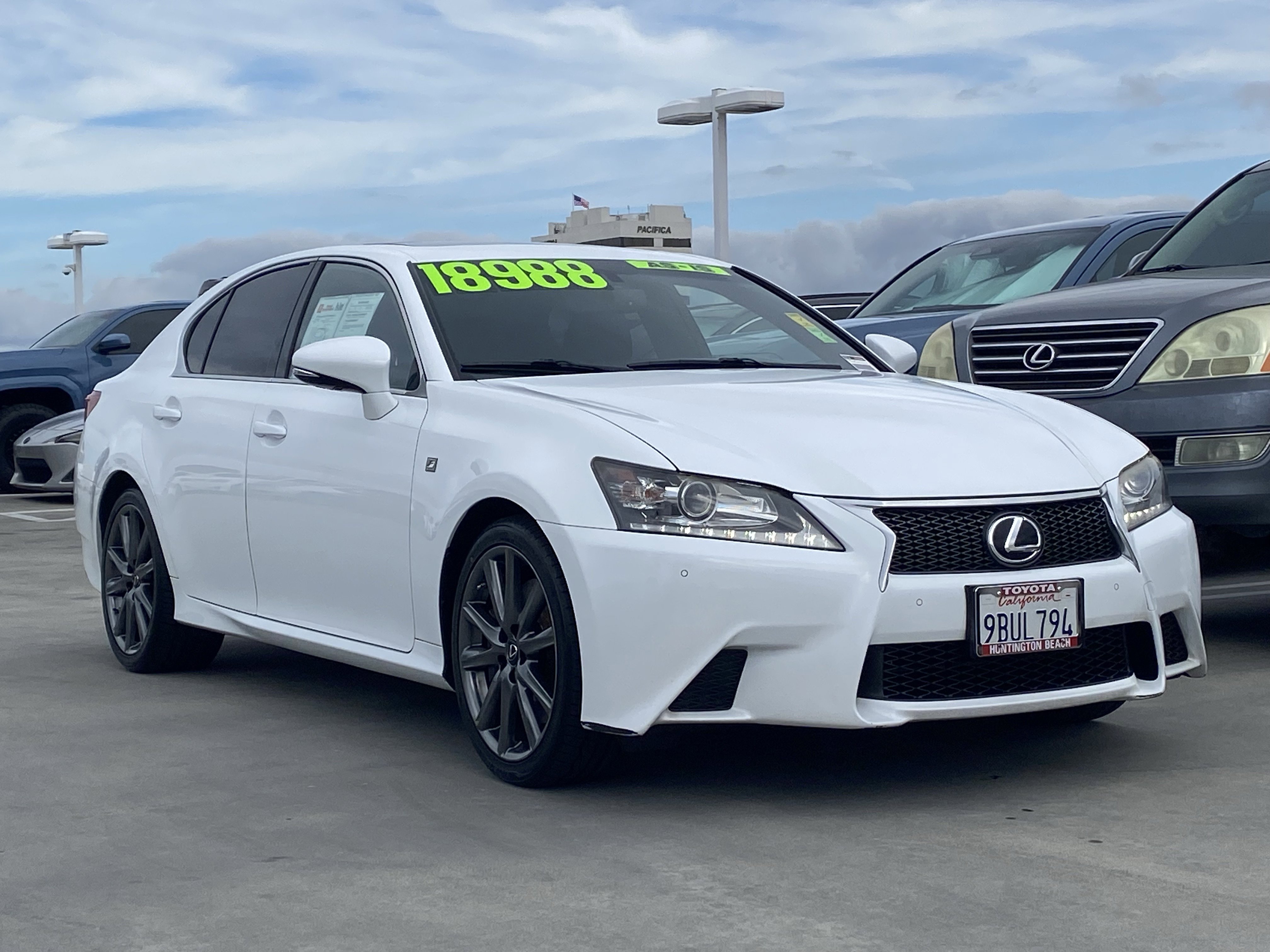 Used 2015 Lexus GS 350 w/ F Sport Package image 2