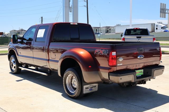 Used 2016 Ford F350 King Ranch w/ King Ranch w/Chrome Package image 4