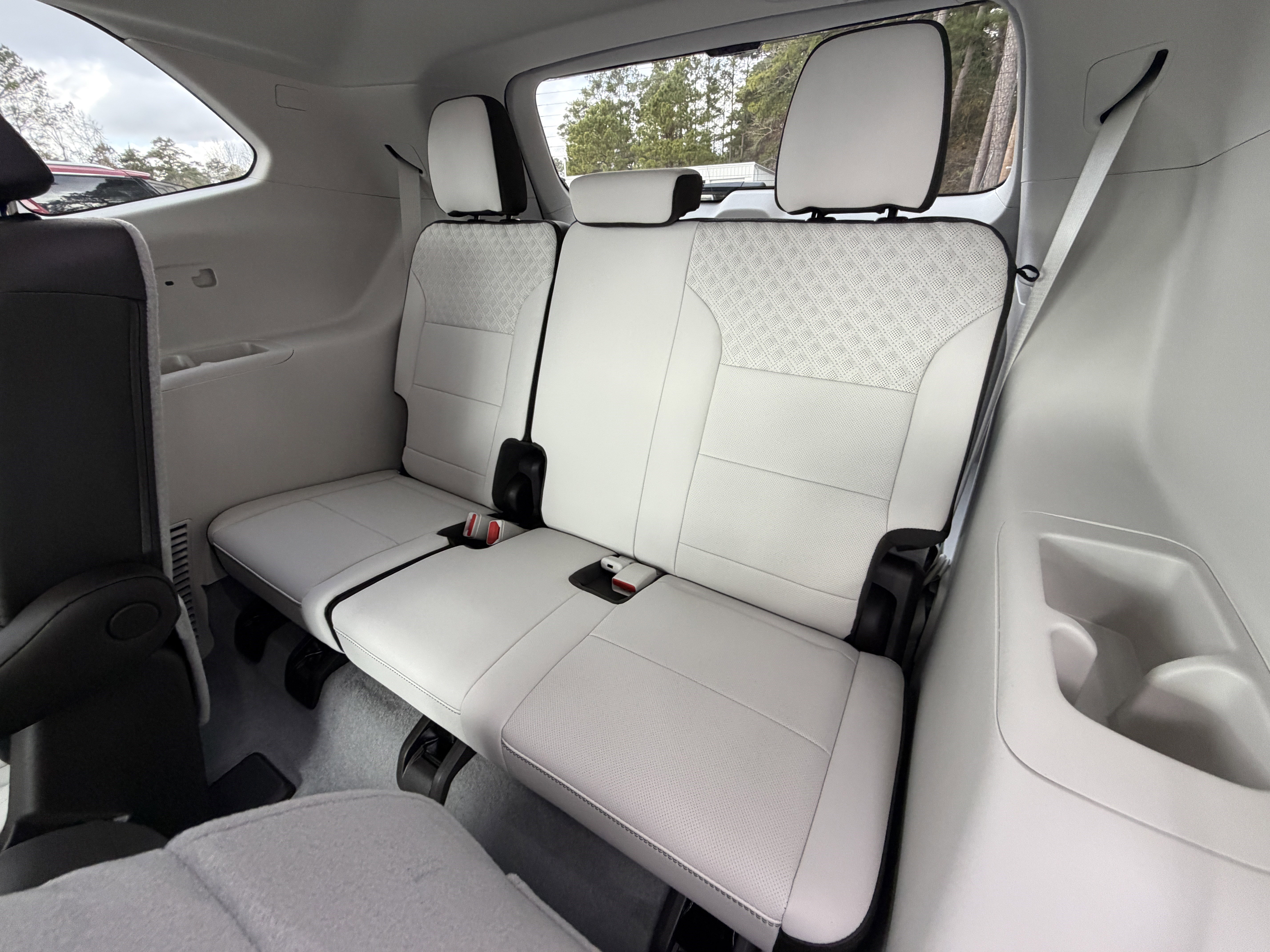 New 2026 GMC Acadia Denali w/ Super Cruise Package image 18