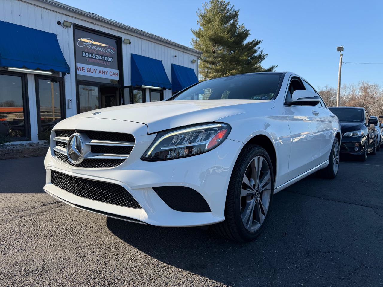 Used 2019 Mercedes-Benz C 300 4MATIC Sedan image 1