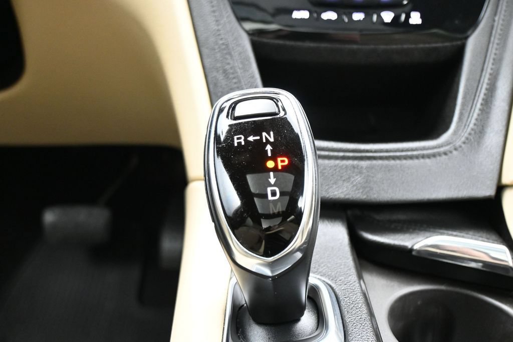 Used 2017 Cadillac XT5 Luxury w/ Driver Awareness Package FWD image 21