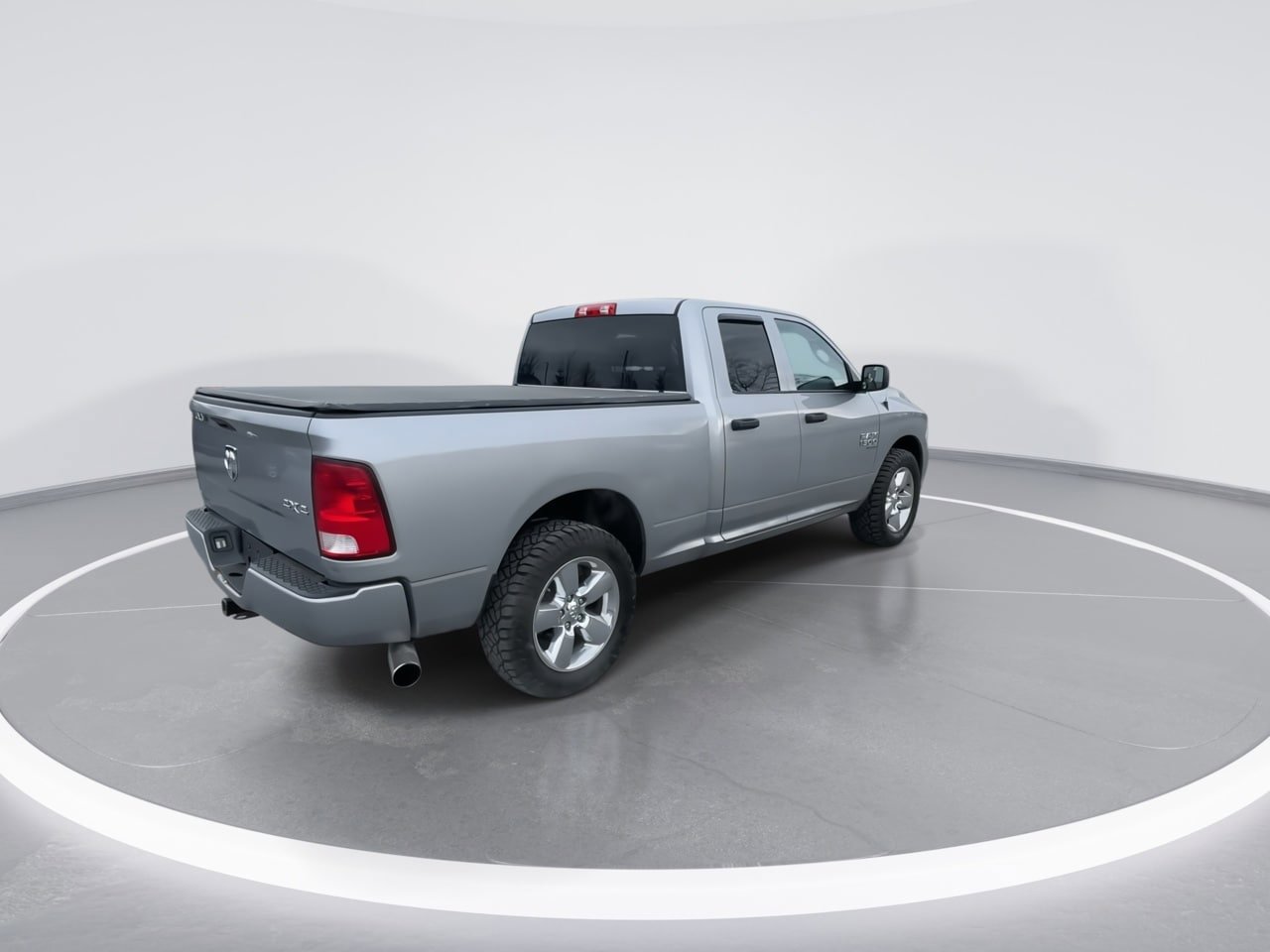 Used 2019 RAM 1500 Express w/ Express Value Package AWD/4WD image 19