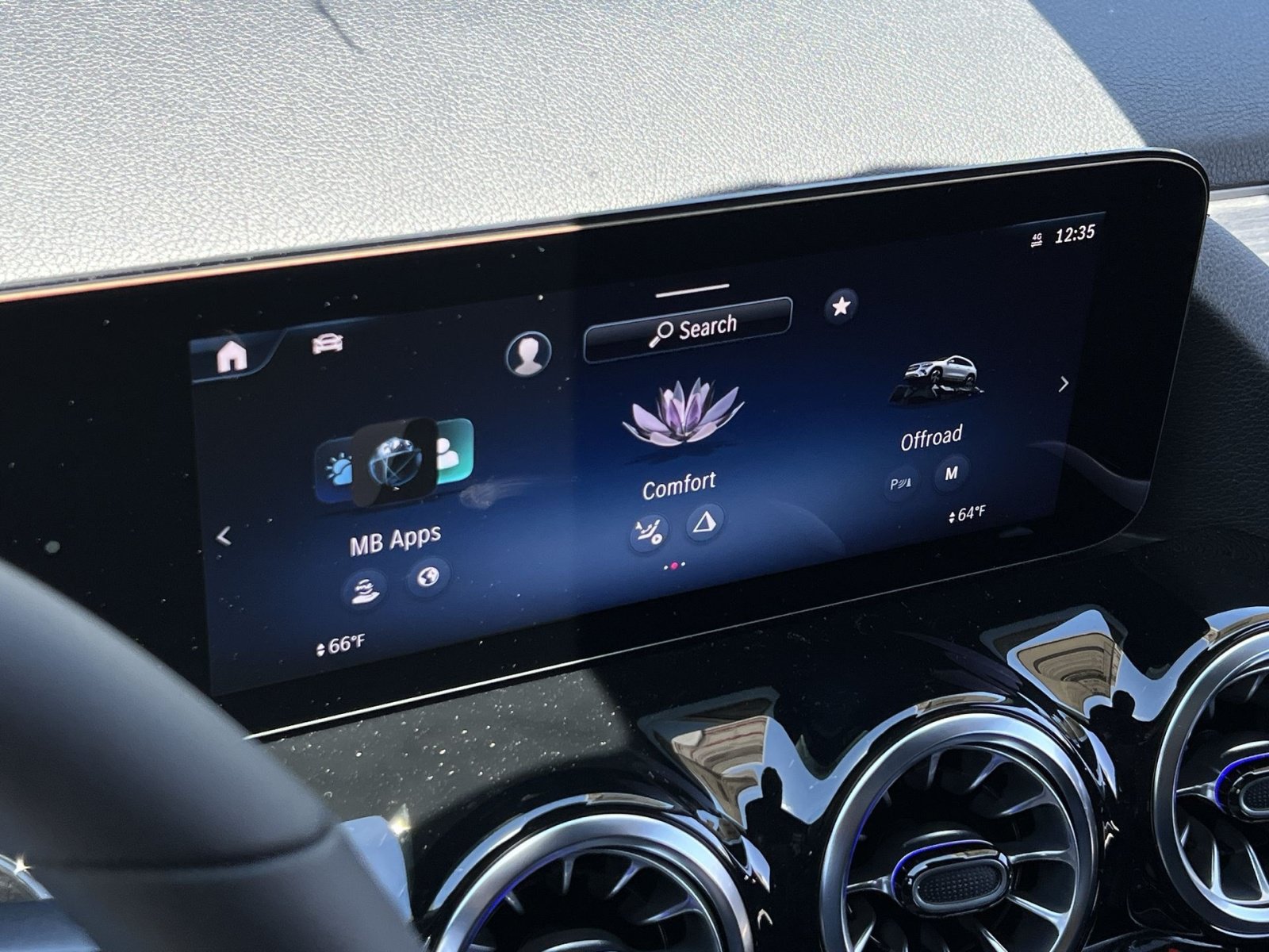 New 2026 Mercedes-Benz GLA 250 4MATIC image 25