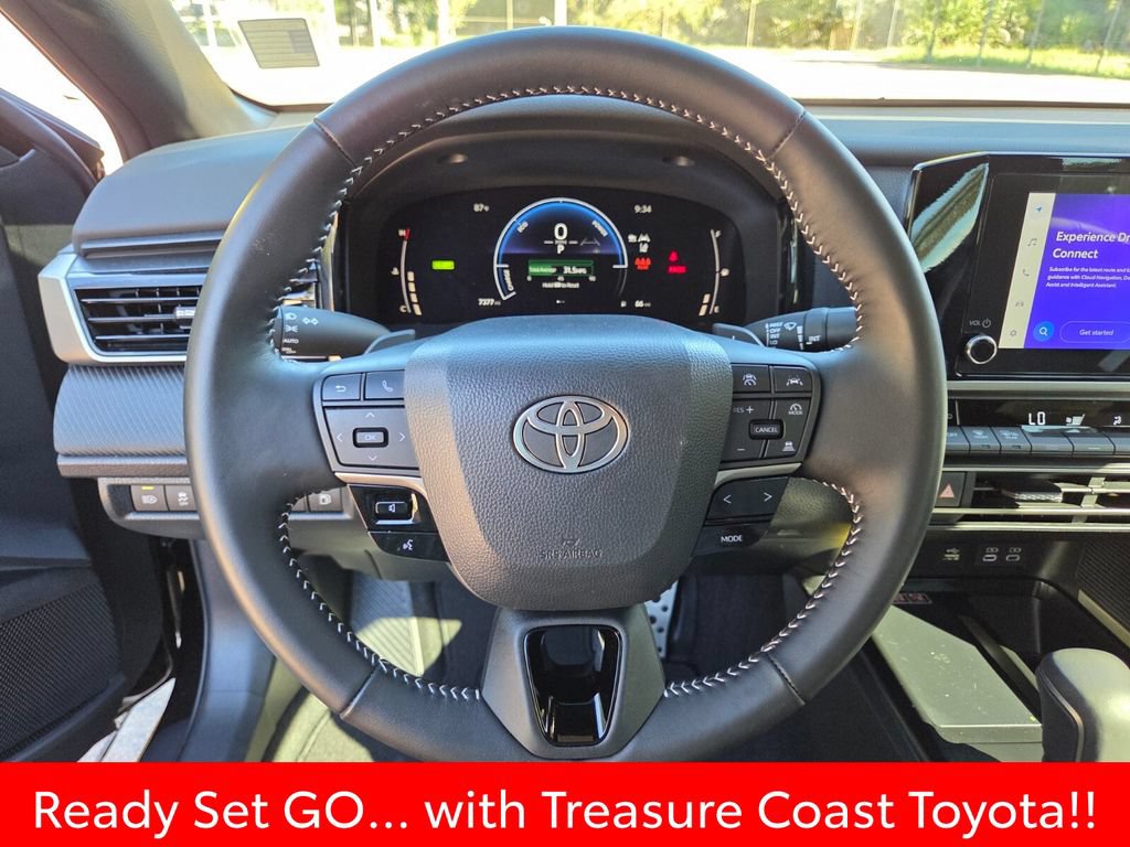 Certified 2026 Toyota Camry SE w/ Convenience Package FWD image 29